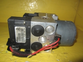 Mitsubishi - ABS - Anti-Lock Brake - MR909940